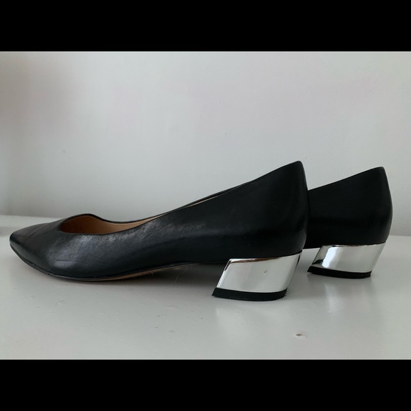 Franco Sarto Black Leather w/ metallic block heel - Picture 2 of 7